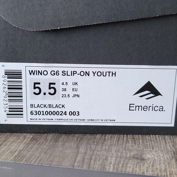 Emerica. Boys slip ons - Picture 4 of 4